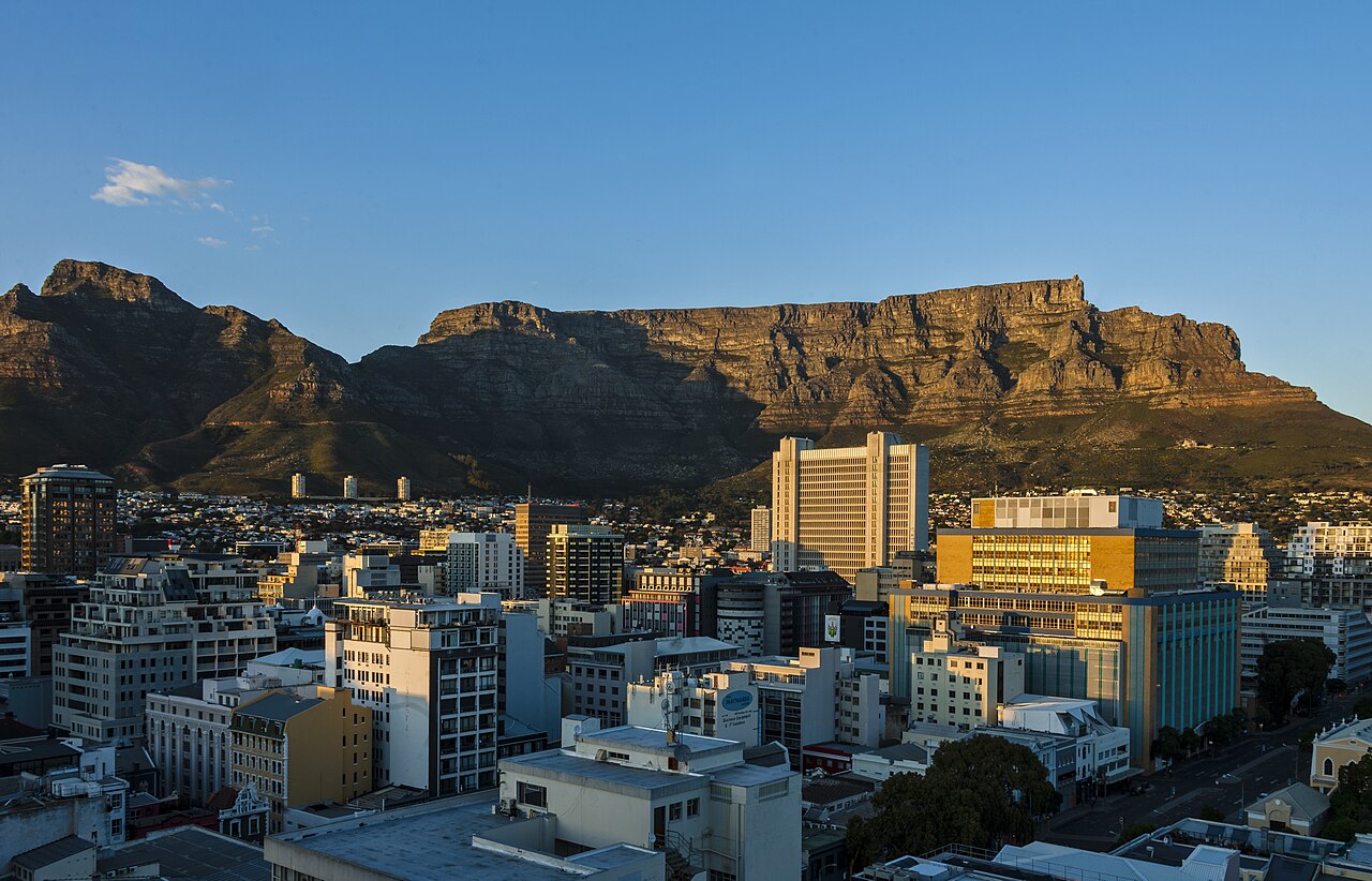Cape Town at dawn under Table Mountain.